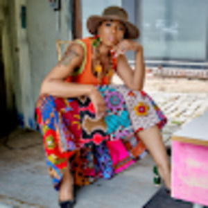 Meet your Posher, Roxanne